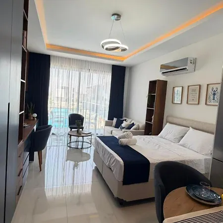 Modern With Pool דירה Dherinia