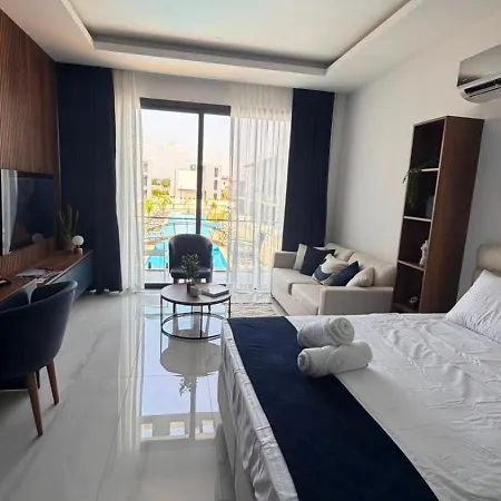 דירה Modern With Pool *